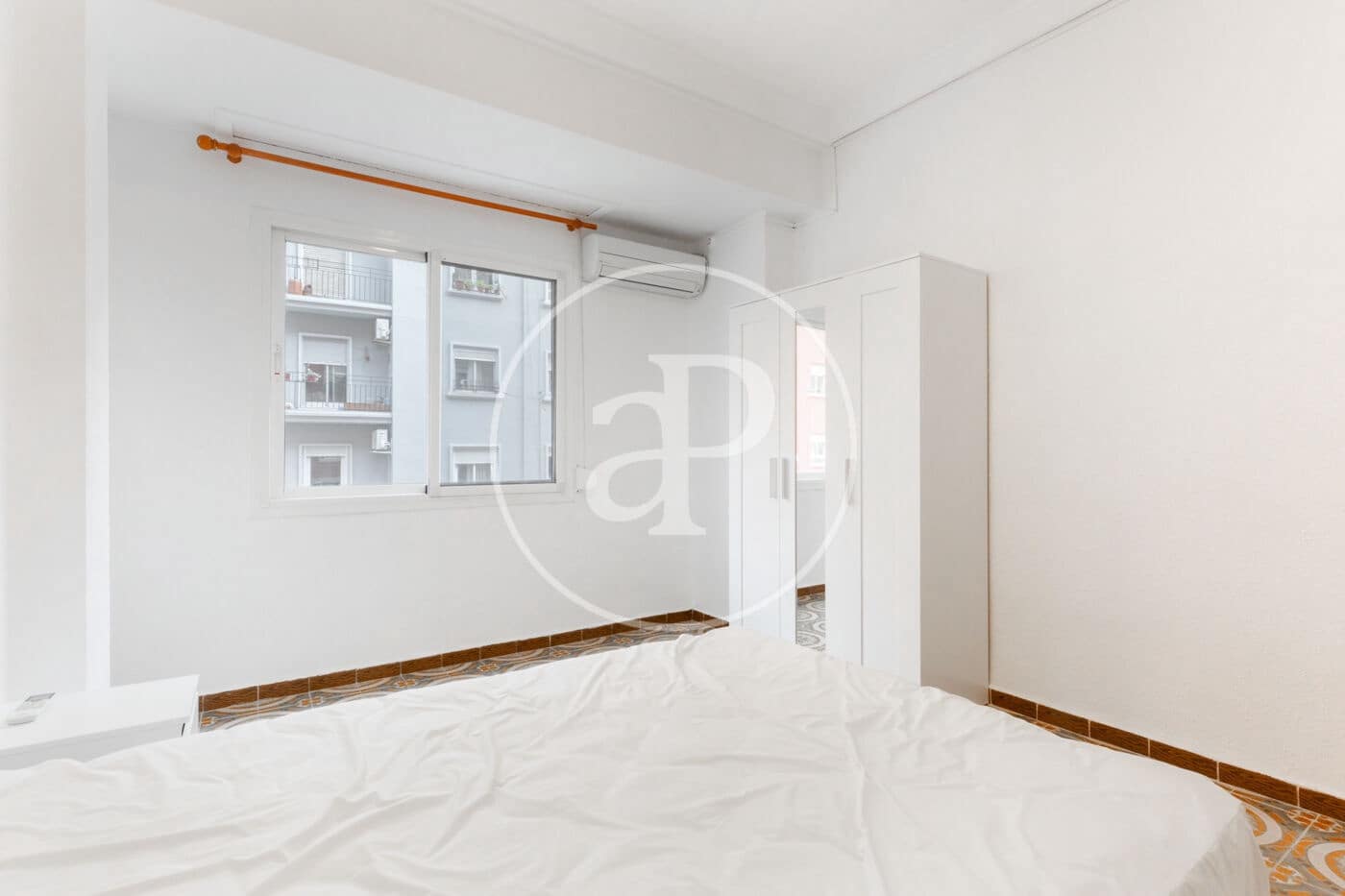 3 slaapkamer Appartement te huur in Valencia stad - € 1.350 (Ref: 8726782)