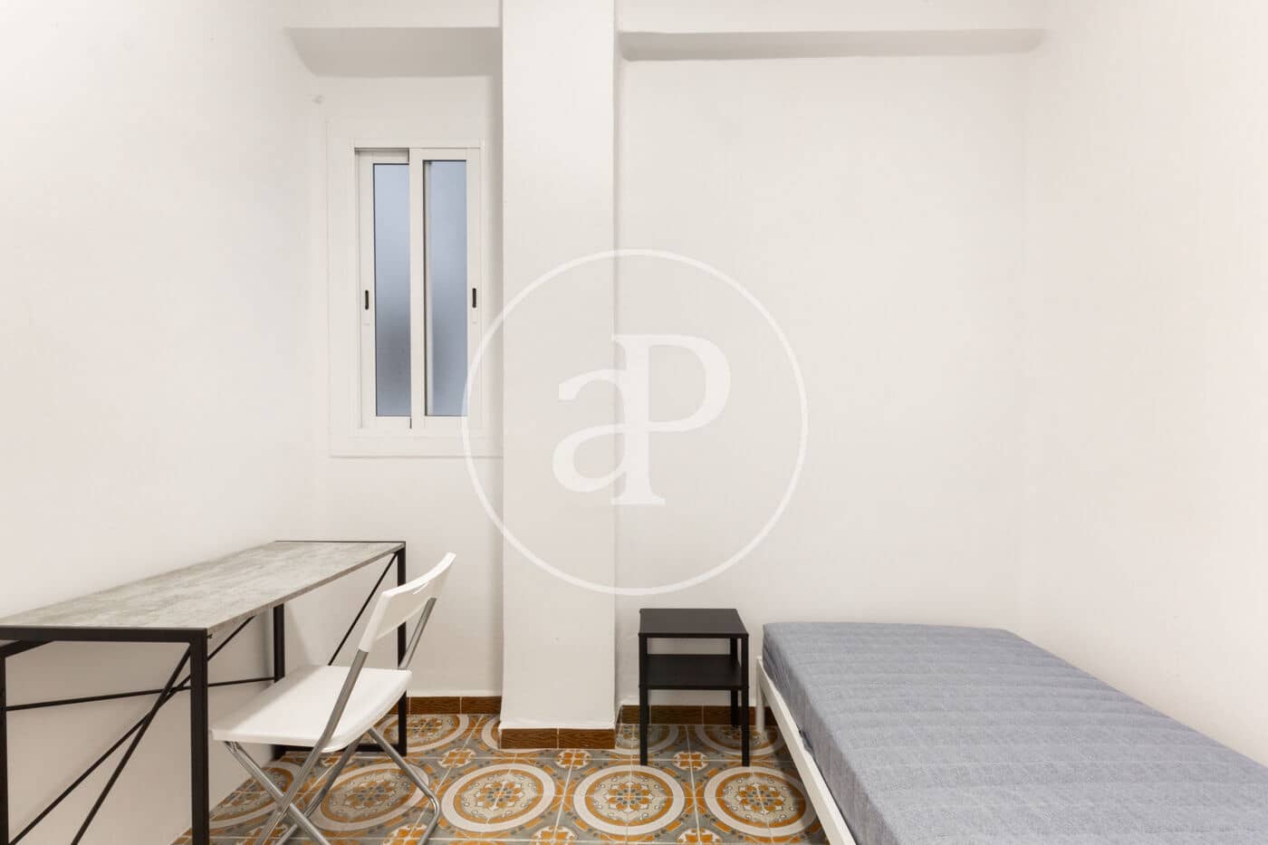 3 slaapkamer Appartement te huur in Valencia stad - € 1.350 (Ref: 8726782)