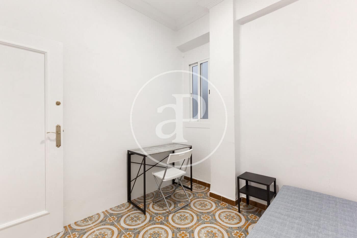 3 slaapkamer Appartement te huur in Valencia stad - € 1.350 (Ref: 8726782)