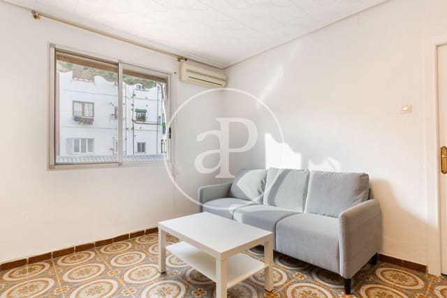 3 slaapkamer Appartement te huur in Nou Moles, Valencia stad - € 1.350 (Ref: 8726782)