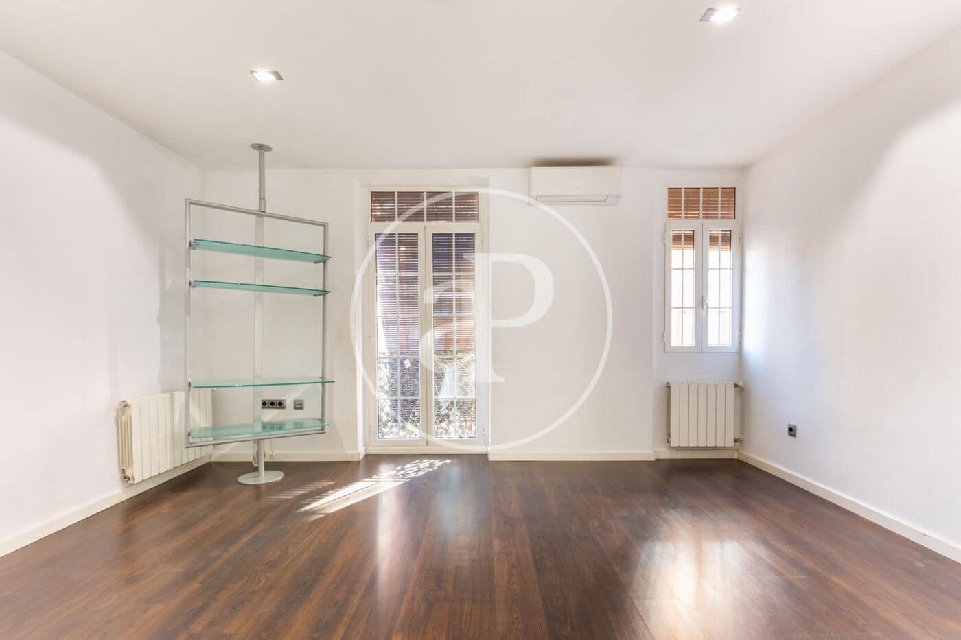 2 soverom Leilighet til leie i Valencia by - € 1 700 (Ref: 8726783)