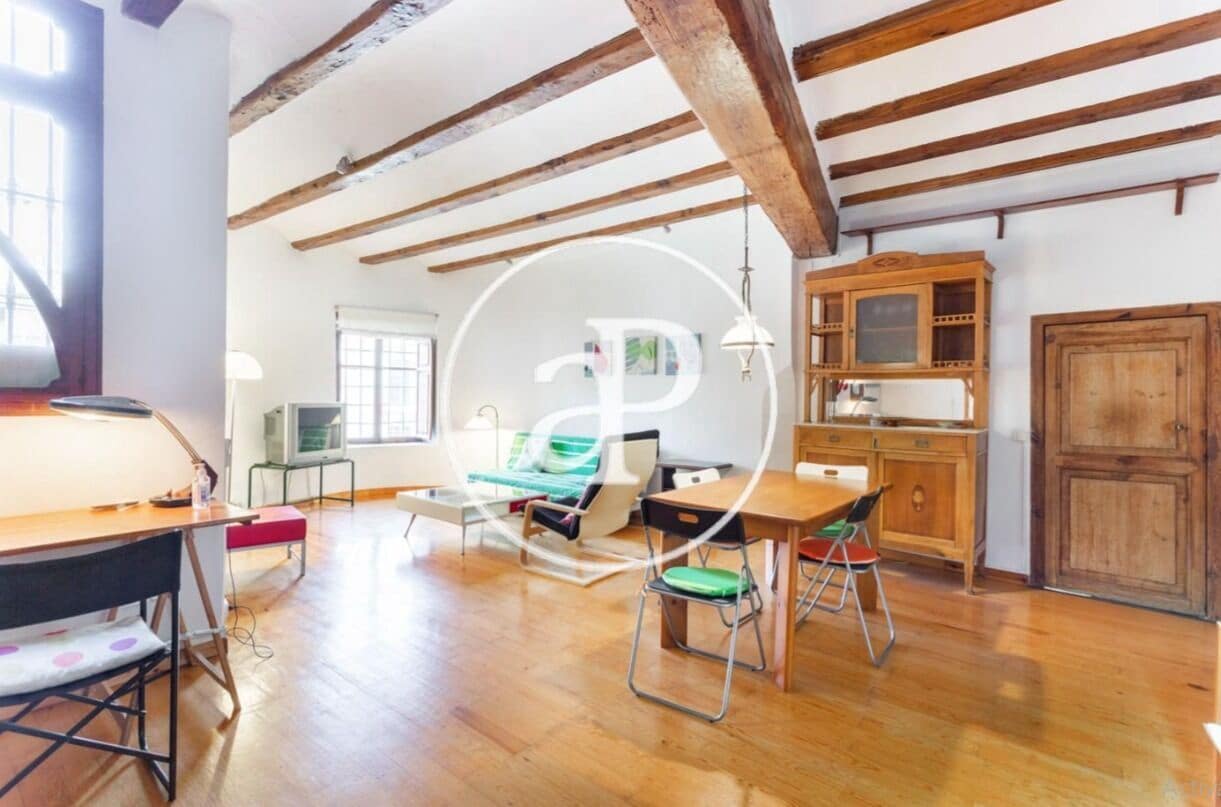 1 sypialnia Apartament do wynajęcia w Miasto Walencja - 1 200 € (Ref: 8726792)