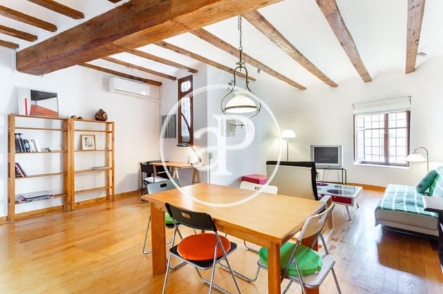 1 bedroom Apartment for rent in El Carme, Valencia city - € 1,200 (Ref: 8726792)