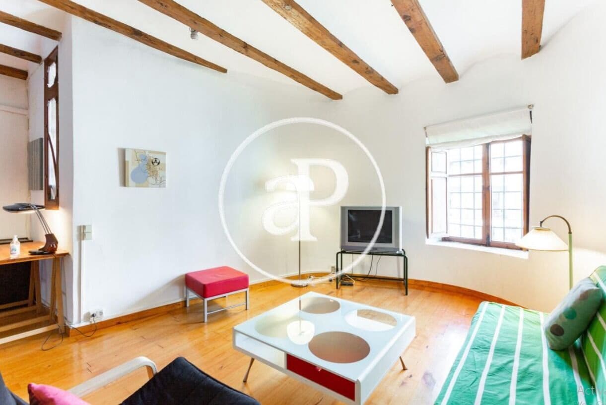 1 sypialnia Apartament do wynajęcia w Miasto Walencja - 1 200 € (Ref: 8726792)