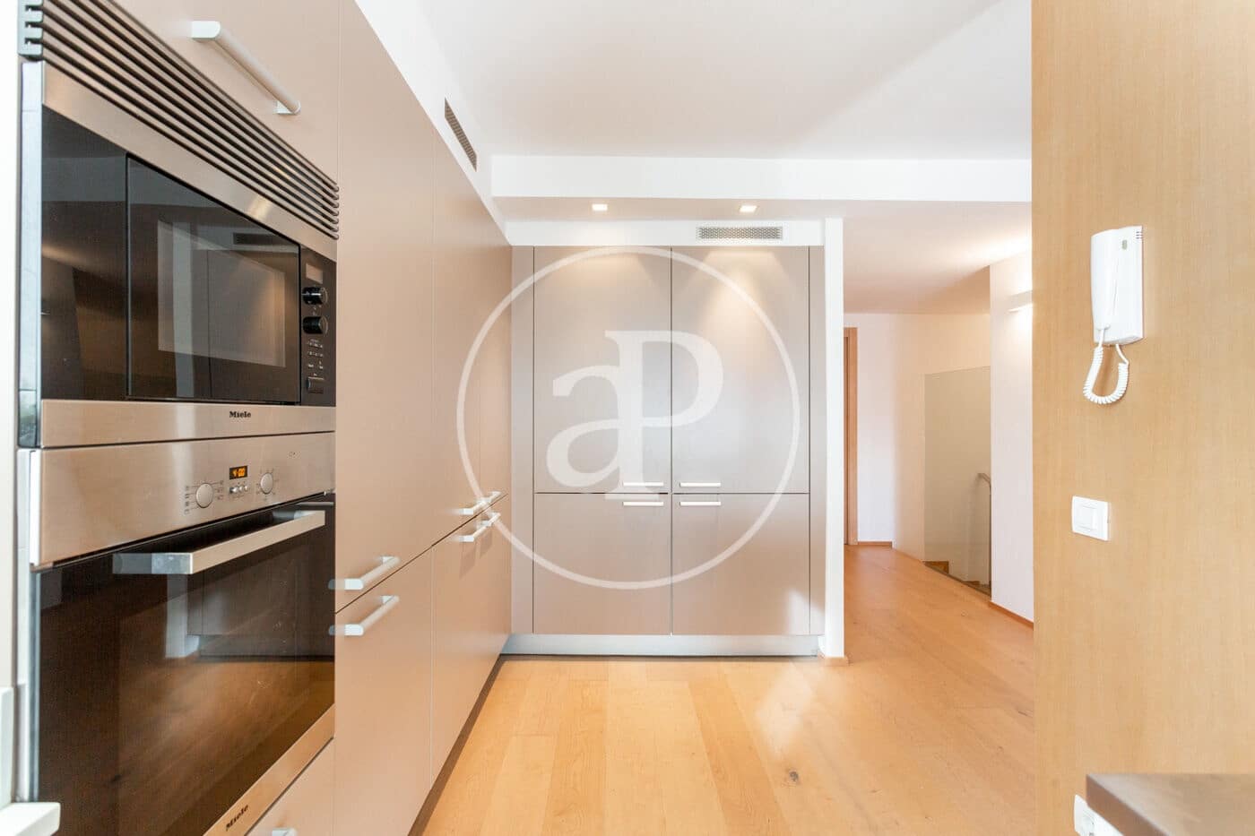 3 soveværelse Penthouse til leje i La Pobla de Farnals med swimmingpool - € 1.850 (Ref: 8726793)