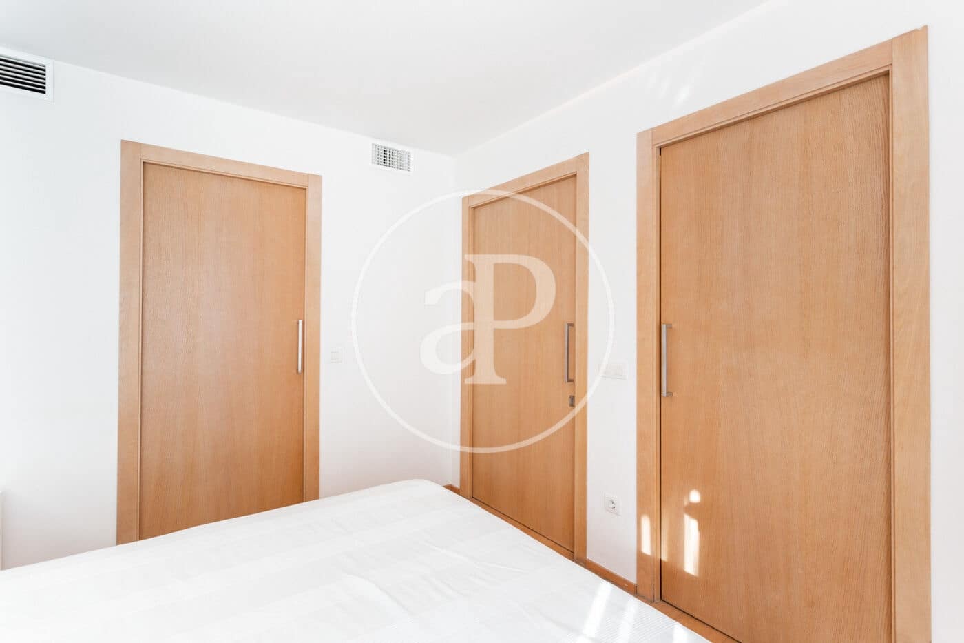 3 soveværelse Penthouse til leje i La Pobla de Farnals med swimmingpool - € 1.850 (Ref: 8726793)