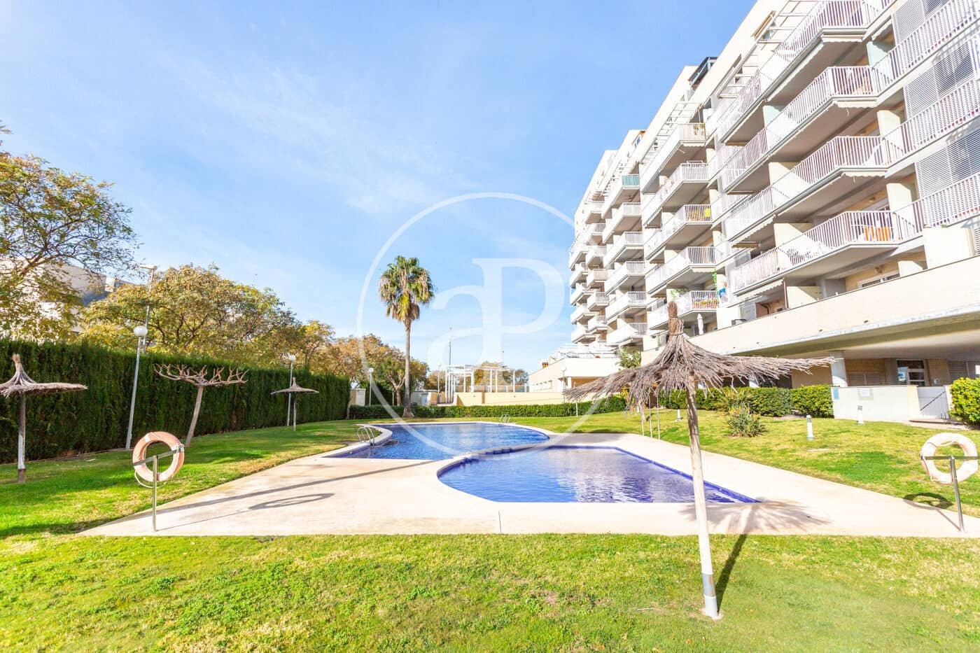 3 soveværelse Penthouse til leje i La Pobla de Farnals med swimmingpool - € 1.850 (Ref: 8726793)