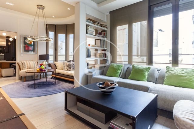 3 quarto Apartamento para arrendar em Sant Francesc, Valência cidade - 2 700 € (Ref: 8726797)