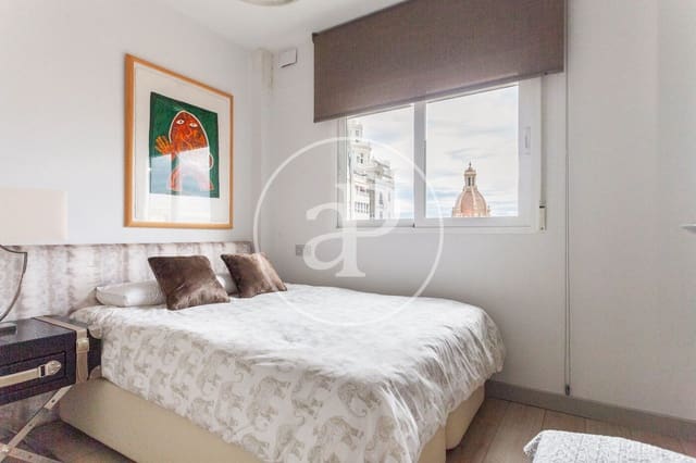 3 quarto Apartamento para arrendar em Sant Francesc, Valência cidade - 2 700 € (Ref: 8726797)