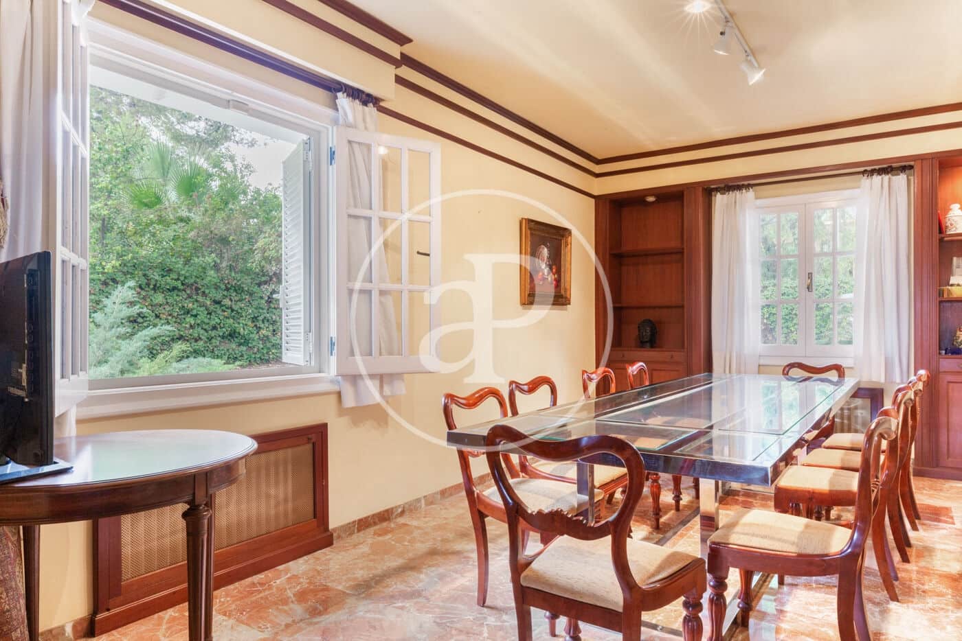5 slaapkamer Appartement te huur in Betera met zwembad garage - € 3.500 (Ref: 8726803)