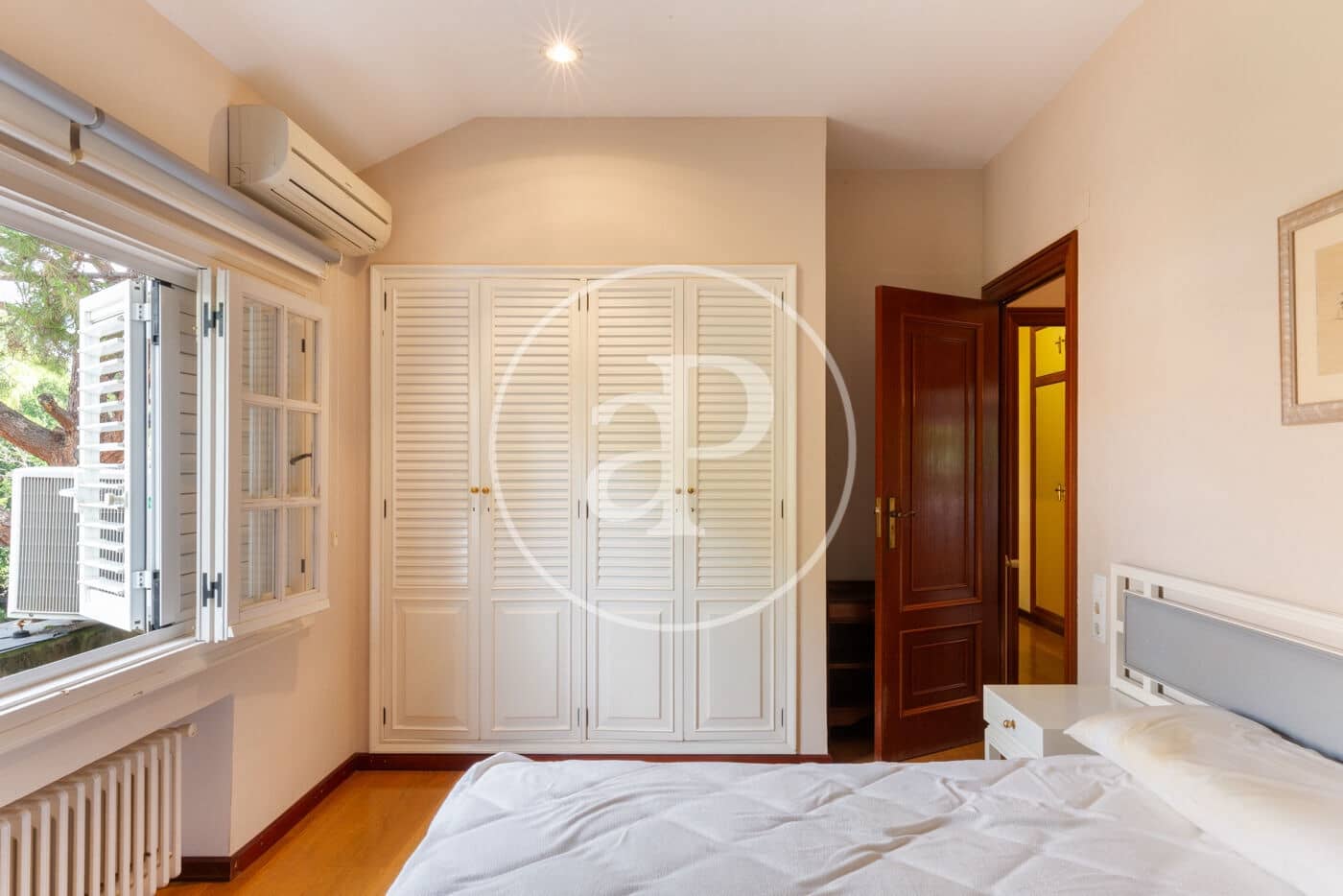 5 slaapkamer Appartement te huur in Betera met zwembad garage - € 3.500 (Ref: 8726803)