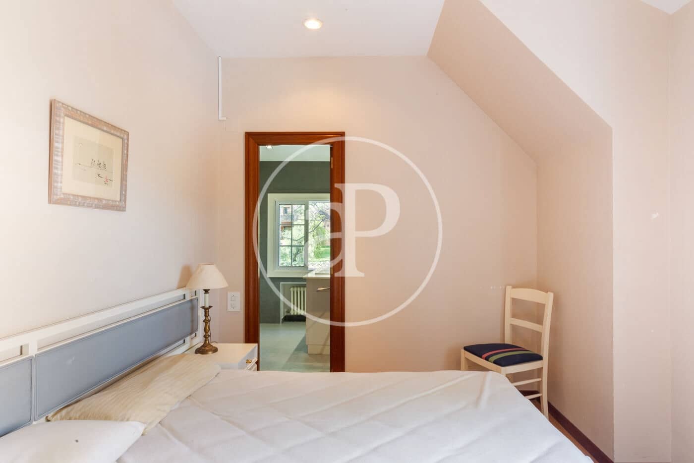 5 slaapkamer Appartement te huur in Betera met zwembad garage - € 3.500 (Ref: 8726803)
