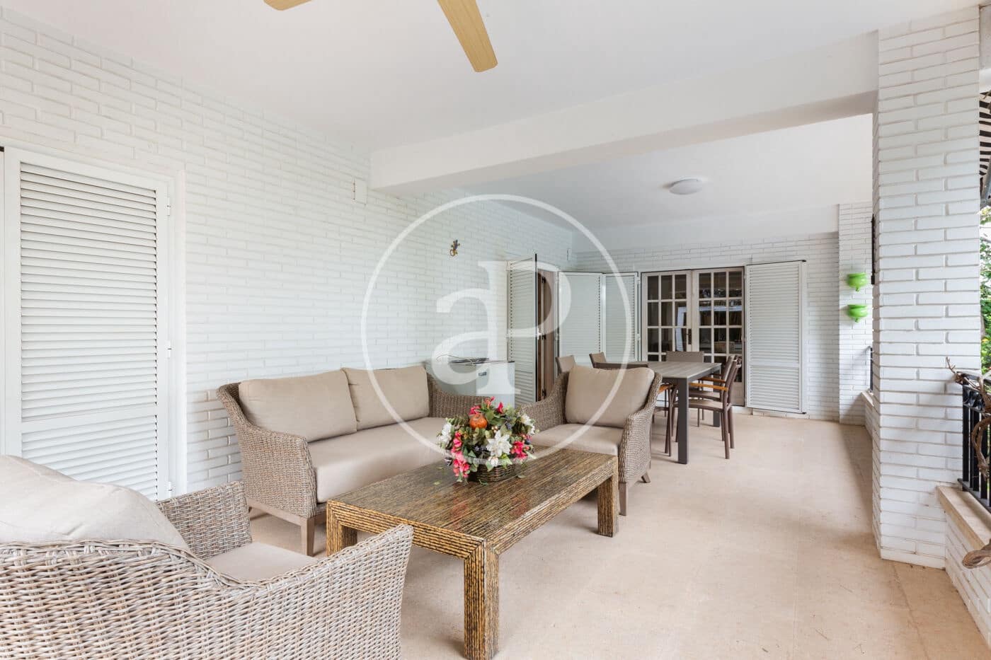 5 slaapkamer Appartement te huur in Betera met zwembad garage - € 3.500 (Ref: 8726803)