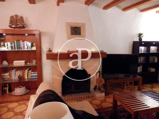 4 bedroom Villa for rent in Cap Martí - El Tossalet - Pinomar, Javea / Xàbia with pool - € 2,700 (Ref: 8726805)