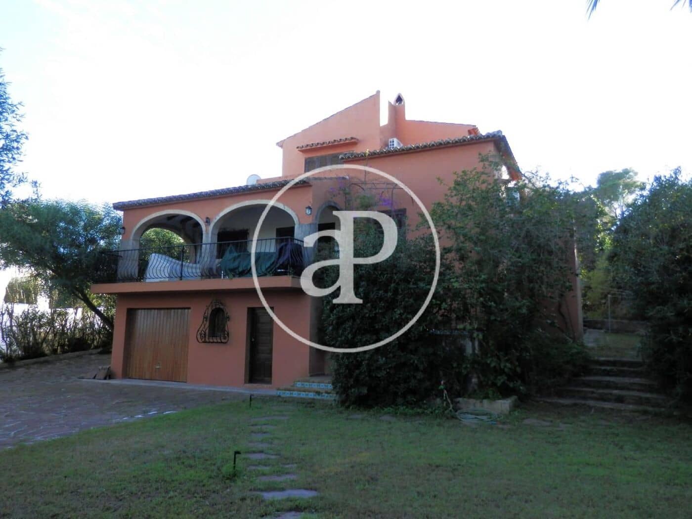 4 soveværelse Villa til leje i Javea / Xabia med swimmingpool - € 2.700 (Ref: 8726805)