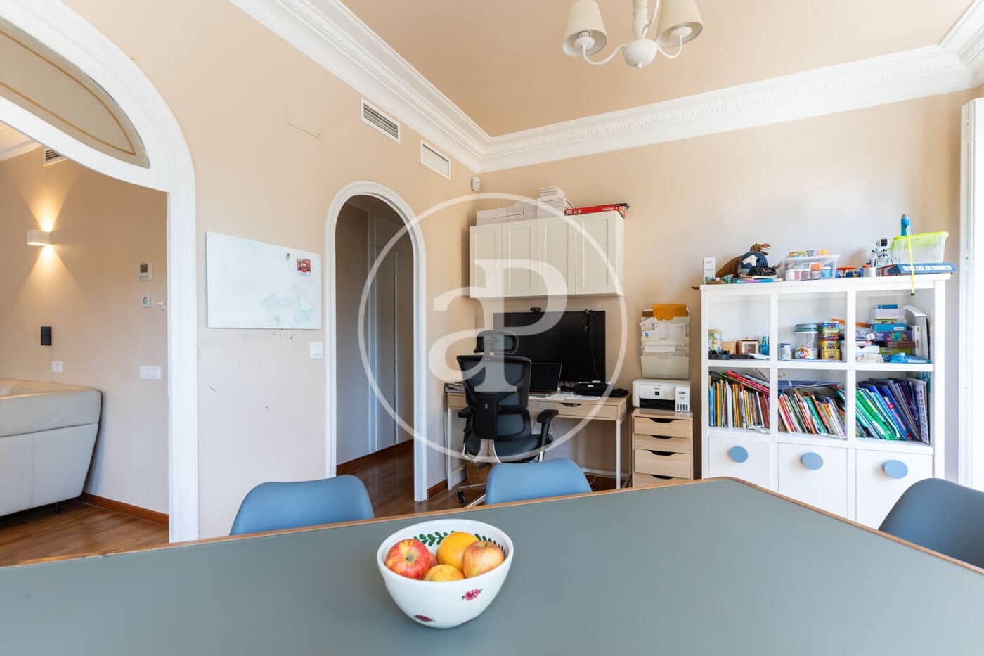 4 sovrum Lägenhet att hyra i Valencia stad - 4 300 € (Ref: 8726843)