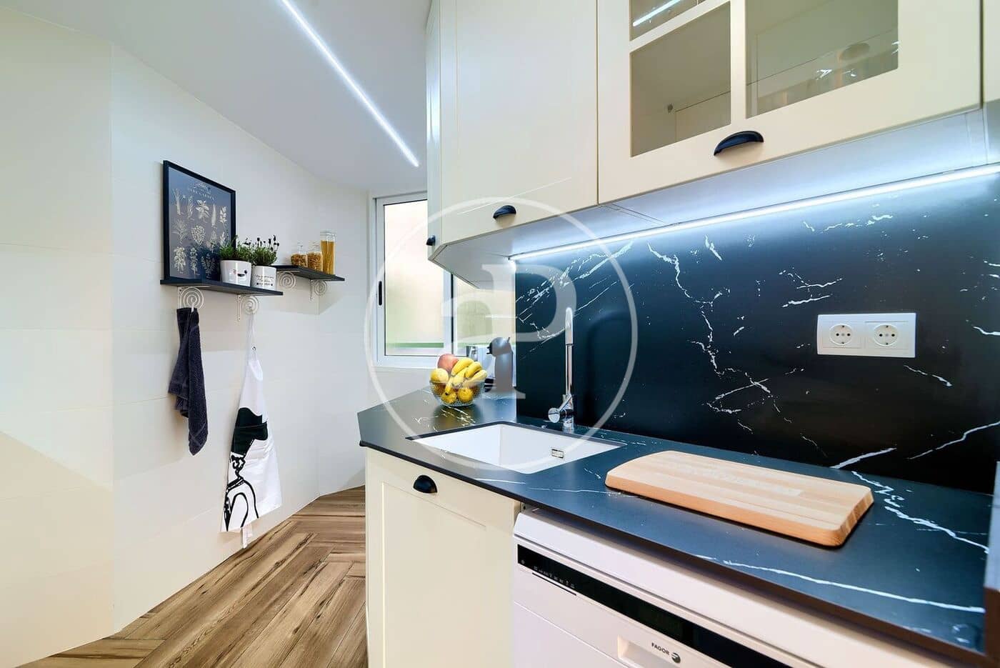 2 camera da letto Appartamento da affittare in Valencia citta con piscina - 2.200 € (Rif: 8726844)