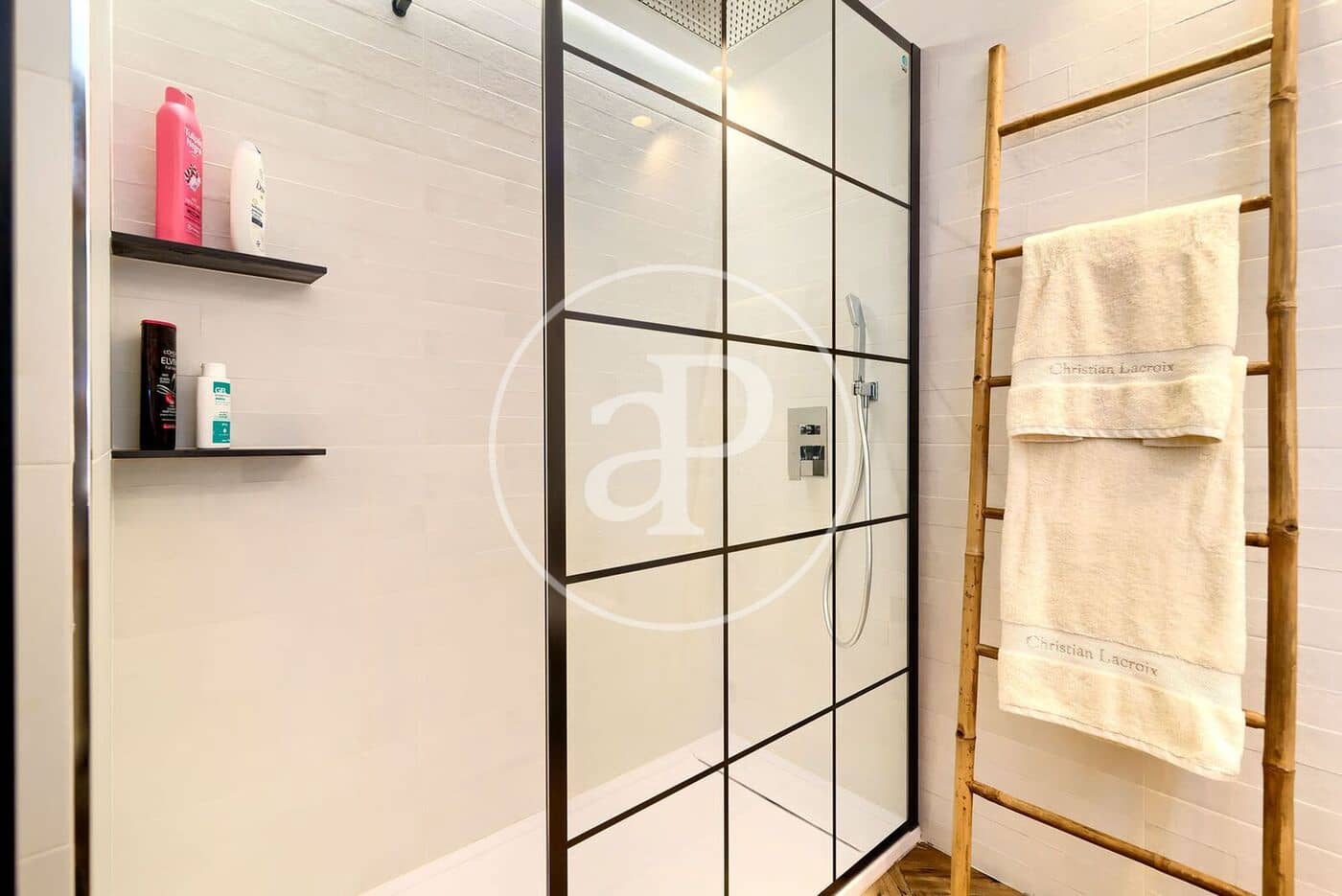 2 camera da letto Appartamento da affittare in Valencia citta con piscina - 2.200 € (Rif: 8726844)