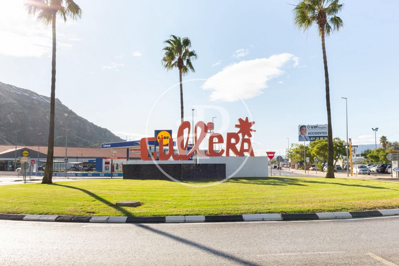 5 soveværelse Villa til leje i Cullera med swimmingpool - € 2.600 (Ref: 8726855)