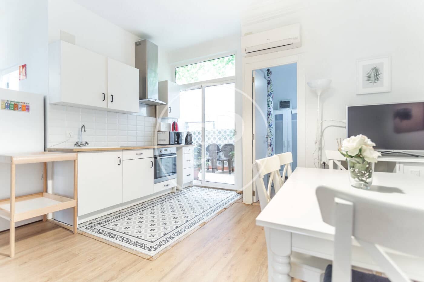 4 soveværelse Lejlighed til leje i Valencia by - € 1.800 (Ref: 8728798)