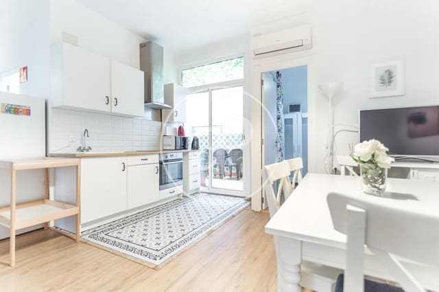 4 makuuhuone Huoneisto vuokrattavana paikassa El Carme, Valencia kaupunki - 1 800 € (Ref: 8728798)