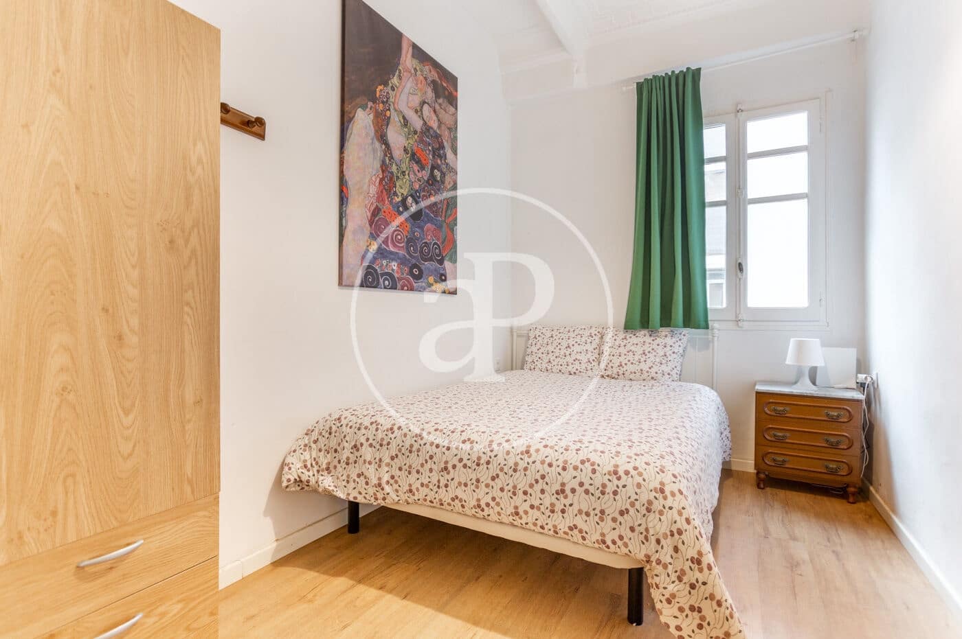 4 soveværelse Lejlighed til leje i Valencia by - € 1.800 (Ref: 8728798)