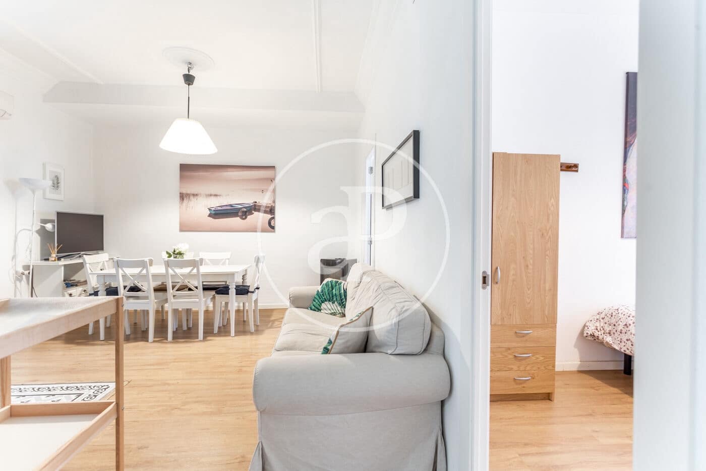 4 soveværelse Lejlighed til leje i Valencia by - € 1.800 (Ref: 8728798)