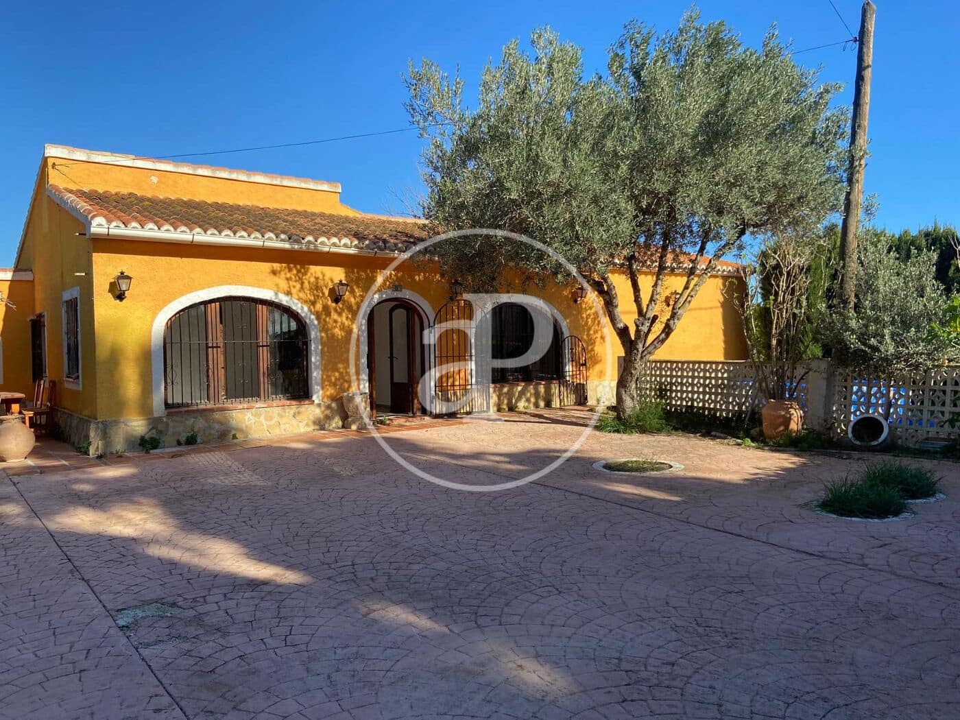 4 bedroom Villa for sale in Arenal - € 525,000 (Ref: 8734488)