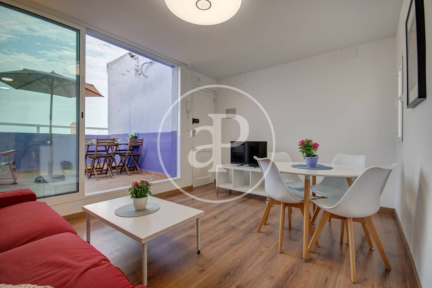 2 soveværelse Lejlighed til leje i Valencia by - € 1.500 (Ref: 8737982)