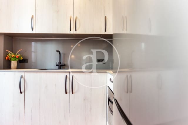 2 soverom Leilighet til leie i El Carme, Valencia by - € 1 400 (Ref: 8738747)