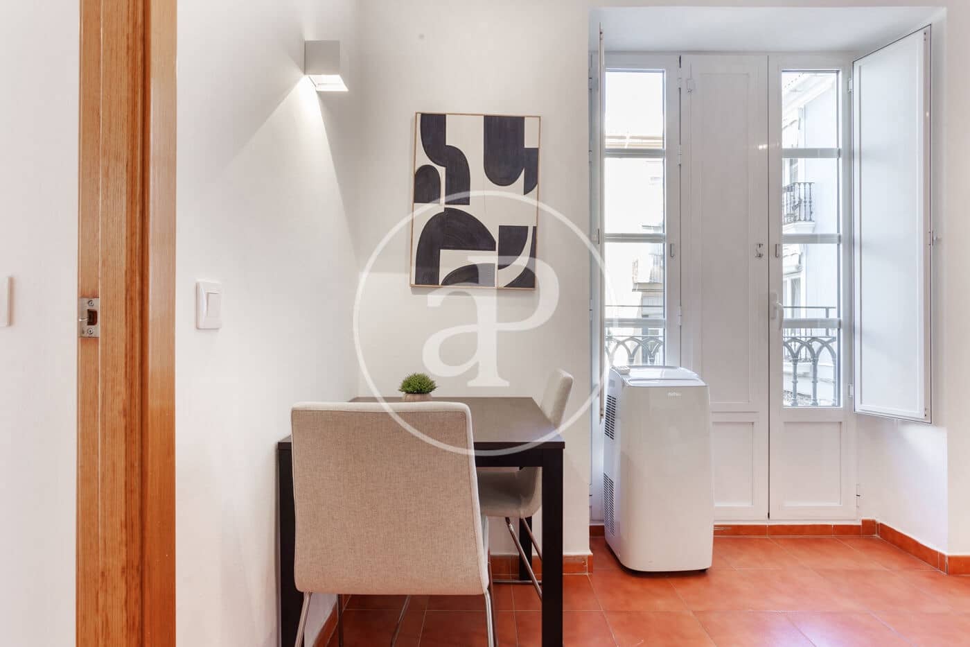 2 soverom Leilighet til leie i Valencia by - € 1 400 (Ref: 8738747)