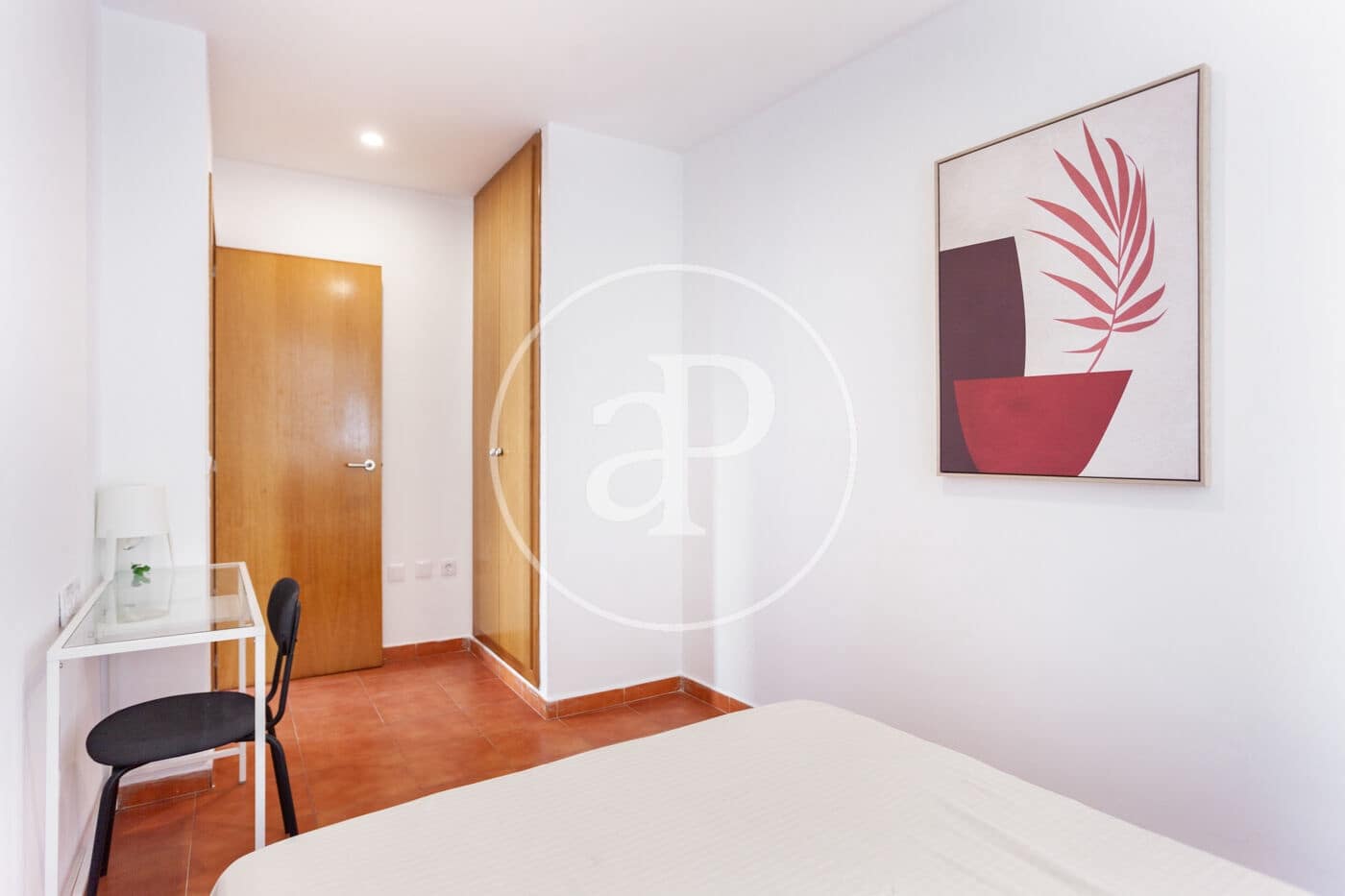 2 soverom Leilighet til leie i Valencia by - € 1 400 (Ref: 8738747)