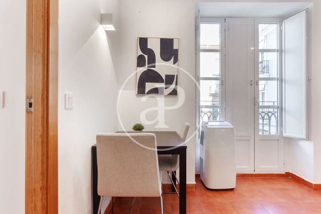 2 soverom Leilighet til leie i El Carme, Valencia by - € 1 400 (Ref: 8738747)