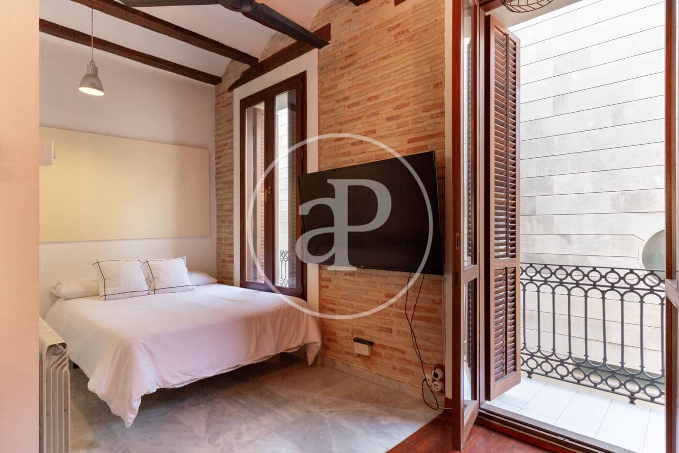 1 makuuhuone Huoneisto vuokrattavana paikassa Valencia kaupunki - 1 500 € (Ref: 8743634)