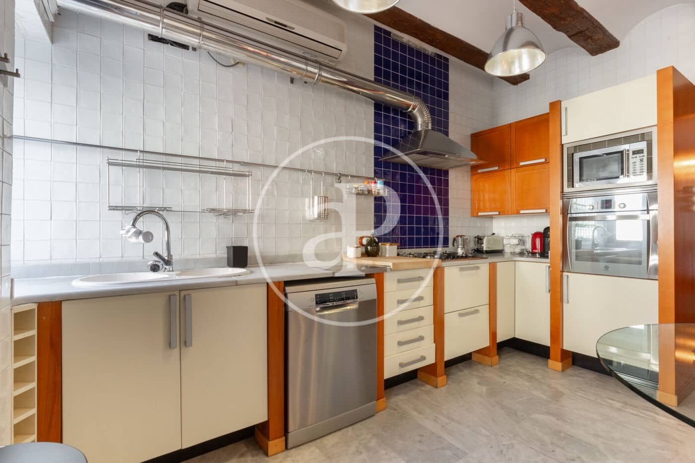 1 makuuhuone Huoneisto vuokrattavana paikassa Valencia kaupunki - 1 500 € (Ref: 8743634)