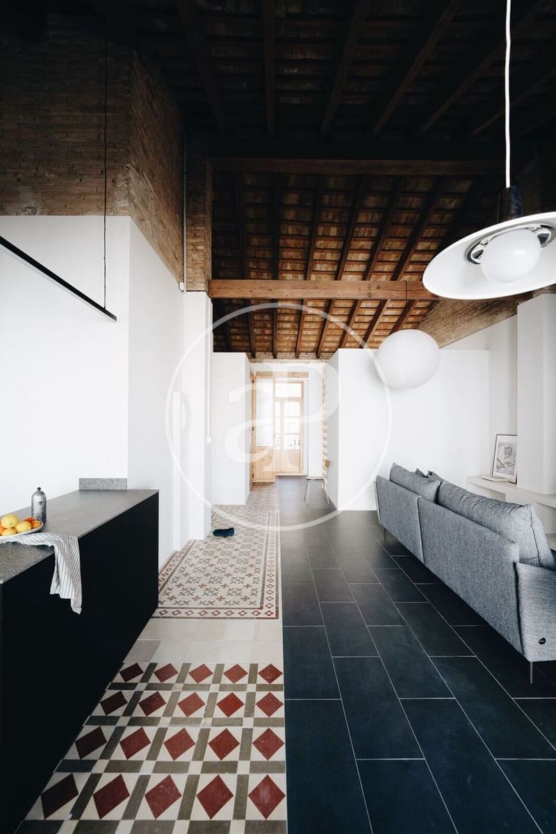 2 bedroom Apartment for rent in Valencia city - € 1,600 (Ref: 8743635)
