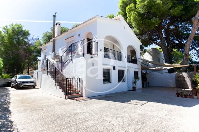 4 bedroom Villa for sale in Las Rotas / Les Rotes, Dénia - € 495,000 (Ref: 8744264)