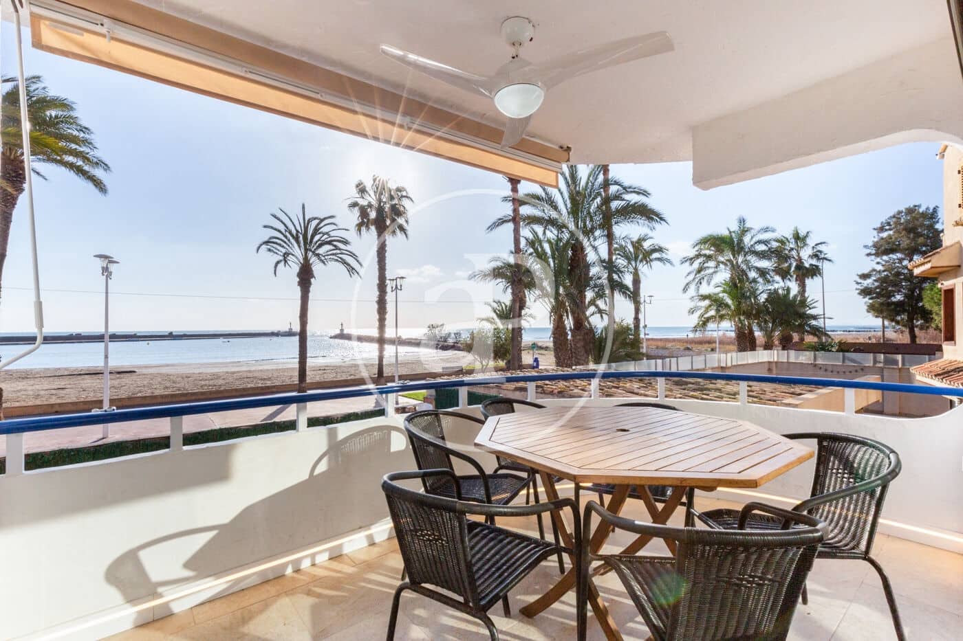 5 bedroom Villa for rent in La Pobla de Farnals - € 3,500 (Ref: 8752481)