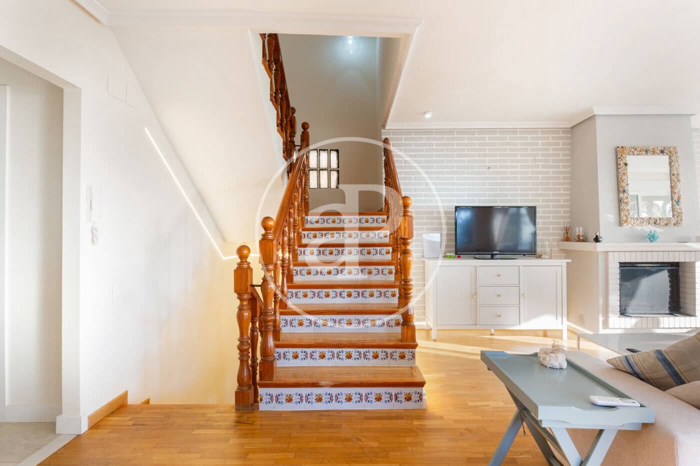 5 bedroom Villa for rent in La Pobla de Farnals - € 3,500 (Ref: 8752481)