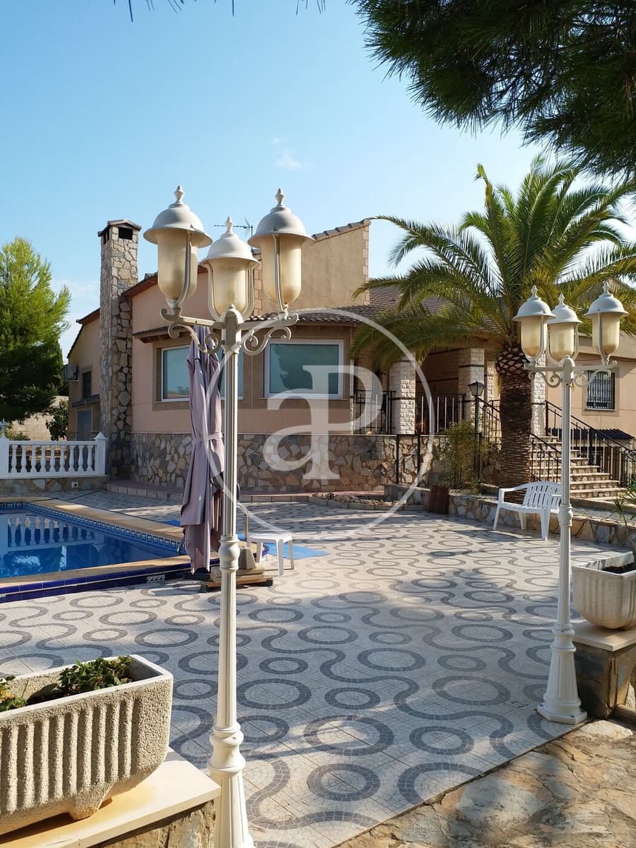 6 sovrum Villa till salu i Moralet med pool - 425 000 € (Ref: 8752487)