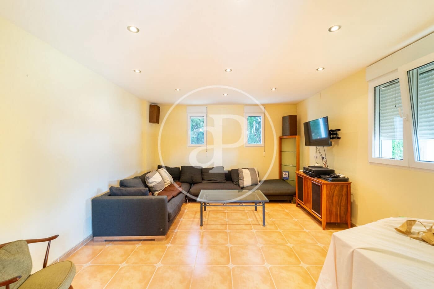 5 bedroom Villa for sale in Denia with pool - € 799,000 (Ref: 8752488)