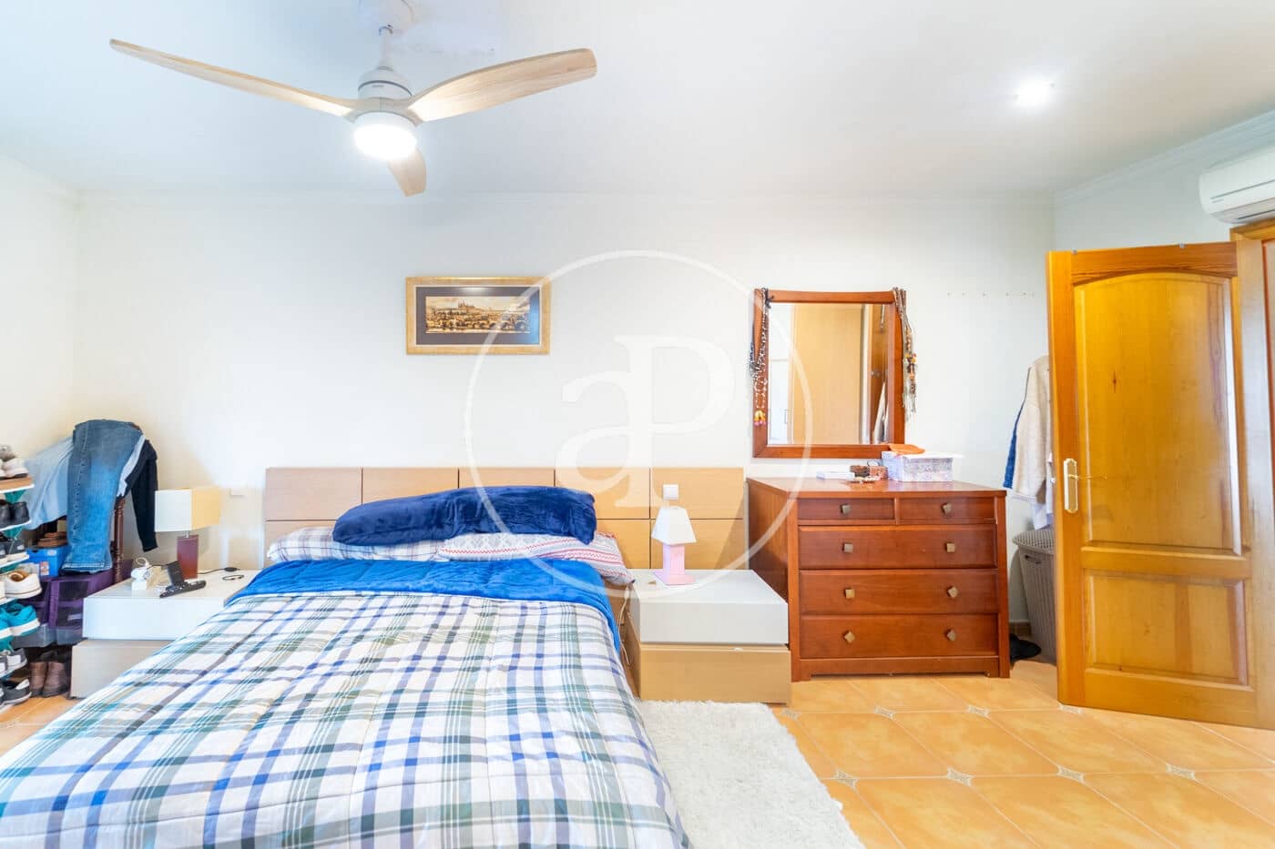 5 bedroom Villa for sale in Denia with pool - € 799,000 (Ref: 8752488)