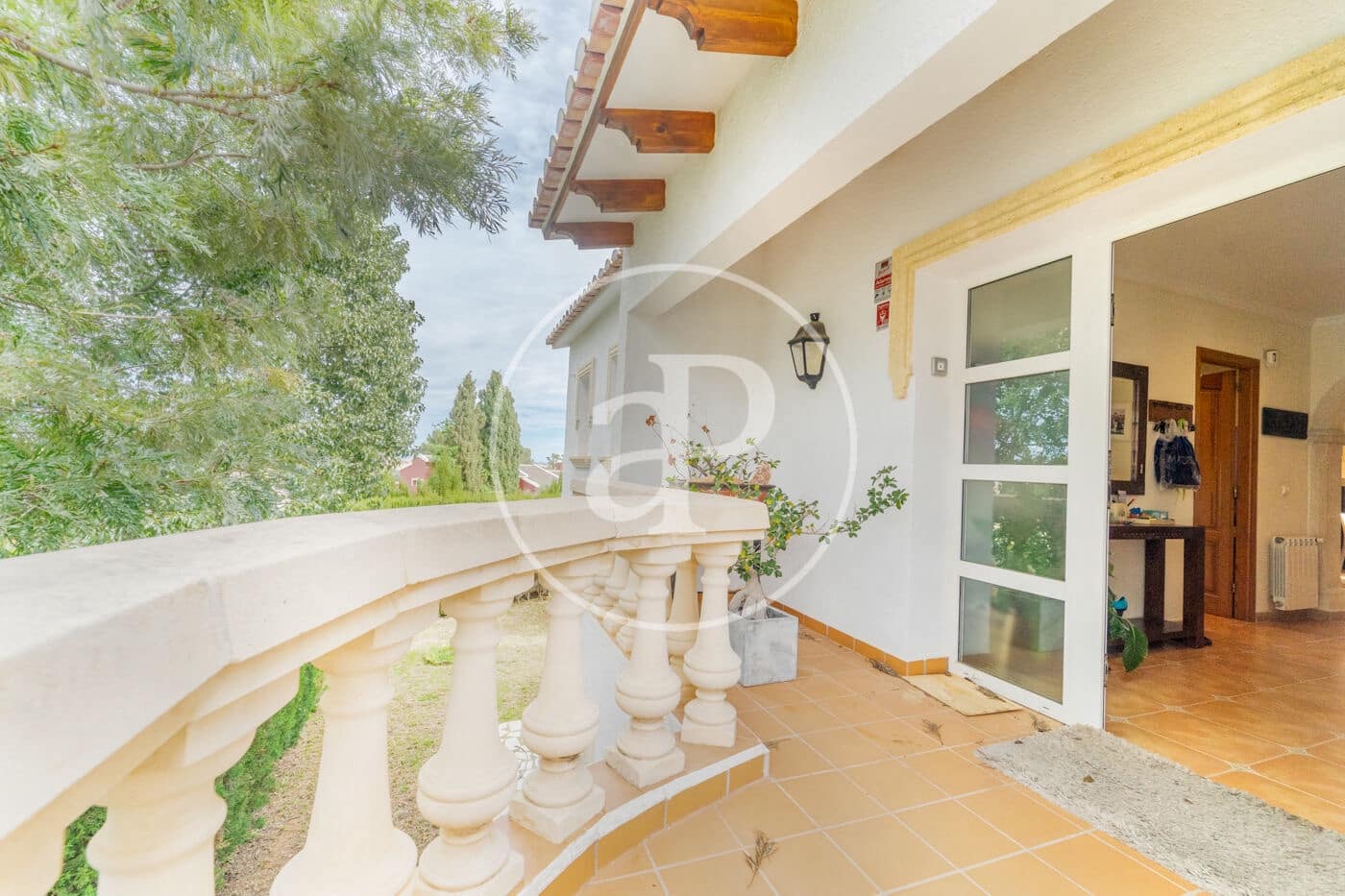5 bedroom Villa for sale in Denia with pool - € 799,000 (Ref: 8752488)