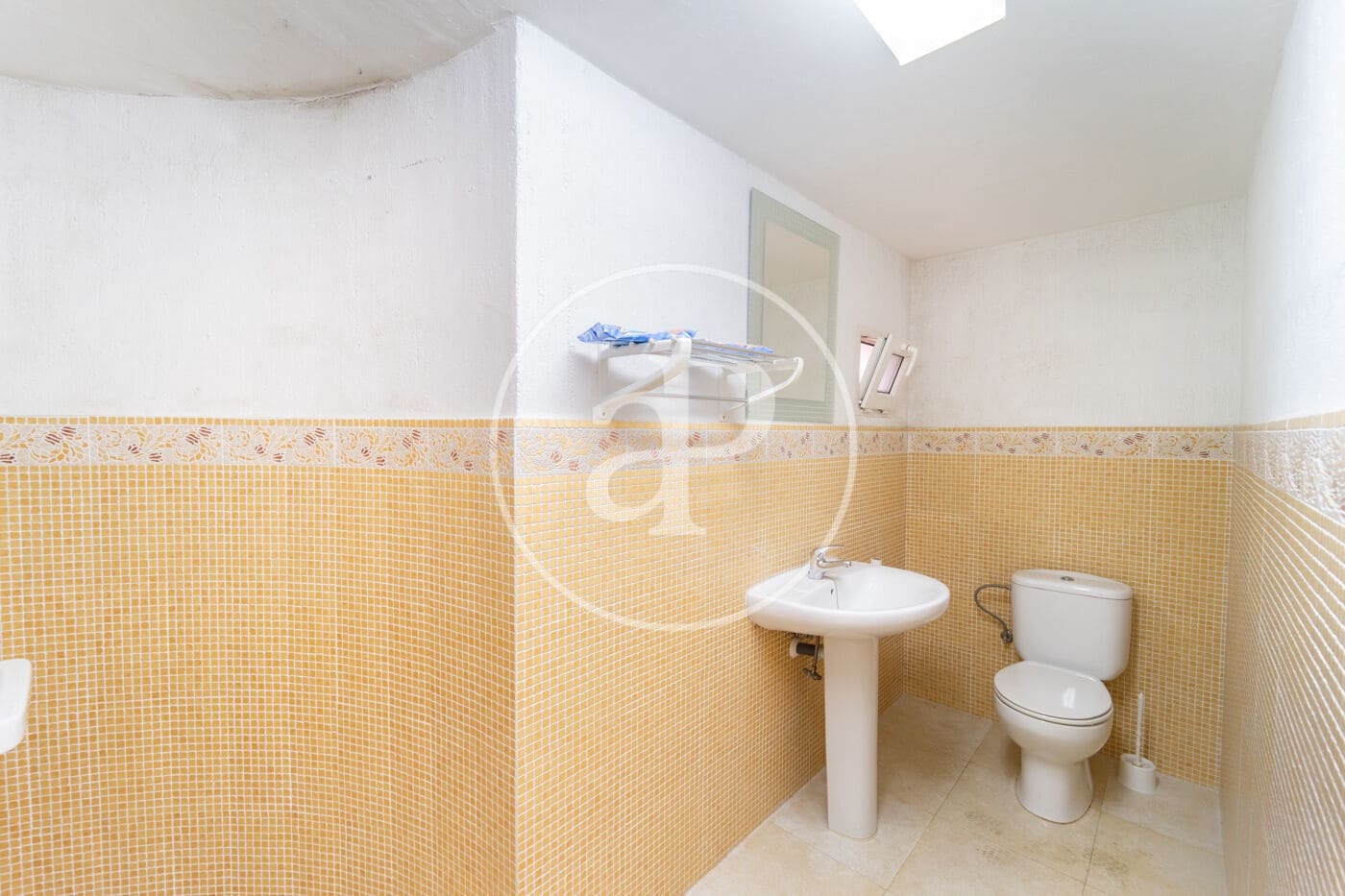 5 bedroom Villa for sale in Denia with pool - € 799,000 (Ref: 8752488)