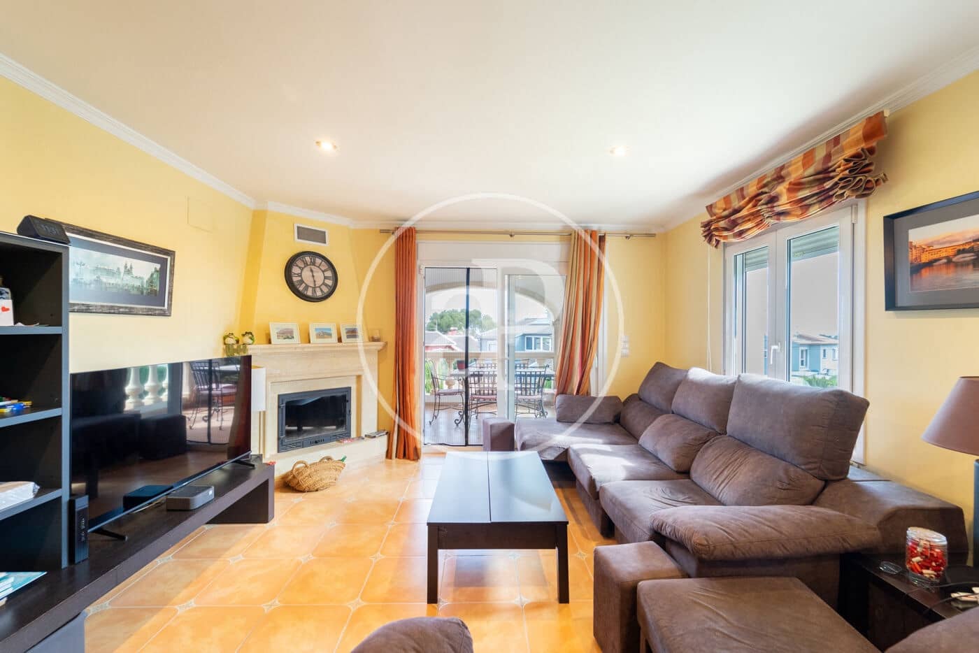 5 bedroom Villa for sale in Denia with pool - € 799,000 (Ref: 8752488)