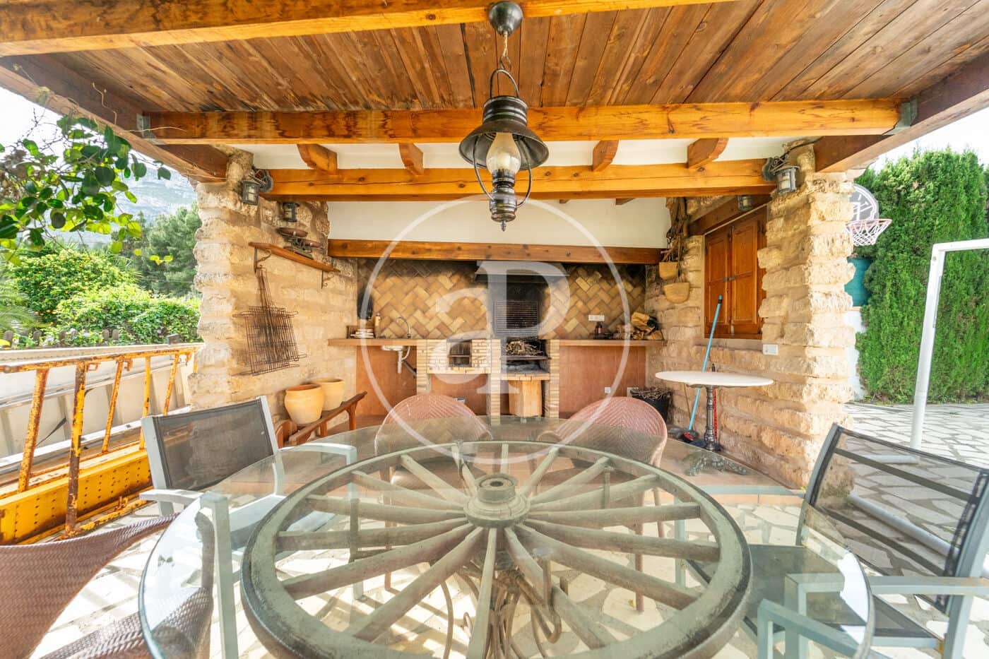 5 bedroom Villa for sale in Denia with pool - € 799,000 (Ref: 8752488)