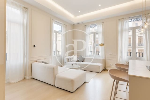 1 slaapkamer Appartement te huur in El Pilar, Valencia stad - € 1.700 (Ref: 8760287)