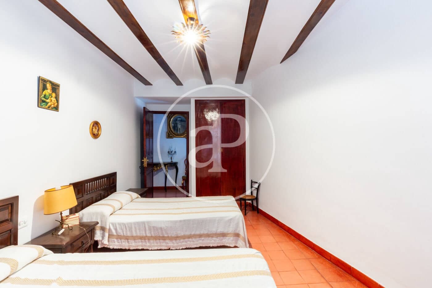 8 soveværelse Finca/Landehus til salg i Utiel - € 200.000 (Ref: 8760289)