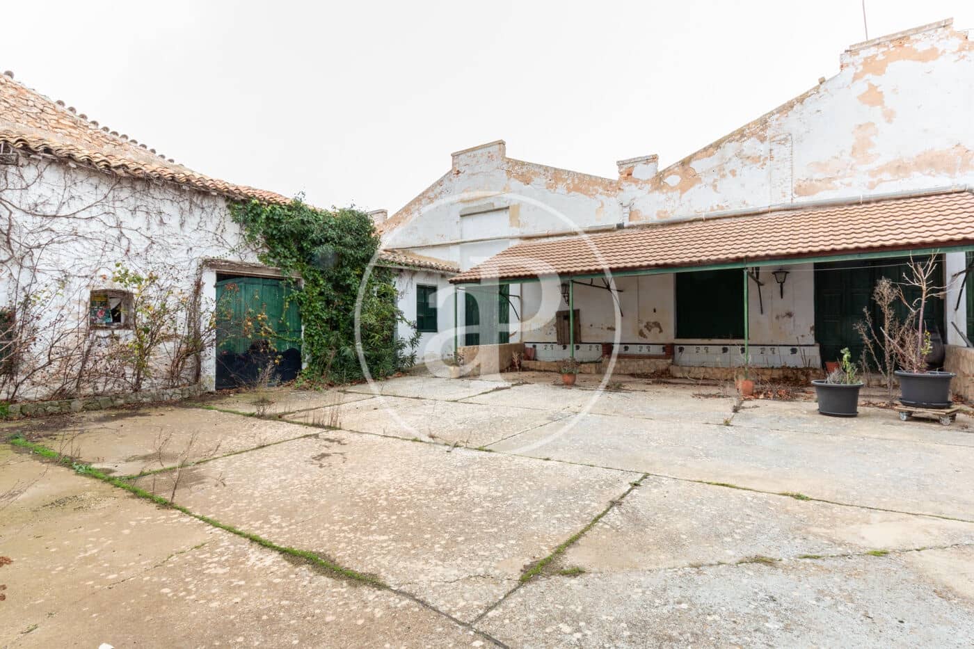 8 soveværelse Finca/Landehus til salg i Utiel - € 200.000 (Ref: 8760289)