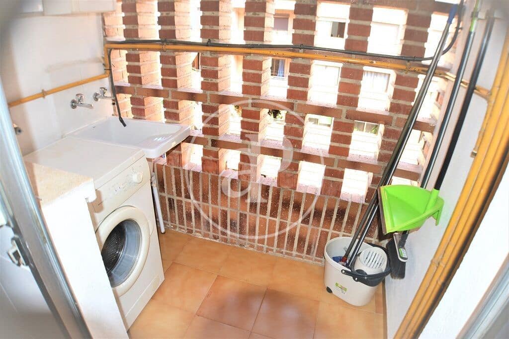 2 sypialnia Apartament do wynajęcia w Miasto Walencja - 1 350 € (Ref: 8764120)